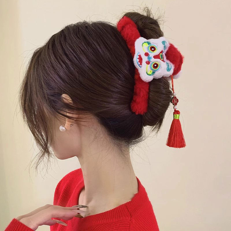 1pc Lion Dance Tassel New Year - đánh giá và giá Travel Accessories Aesthetic